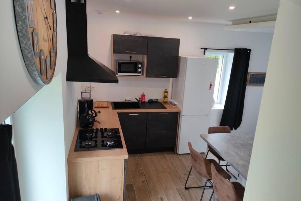 Gite De Kerampif Villa Pluherlin Exteriör bild